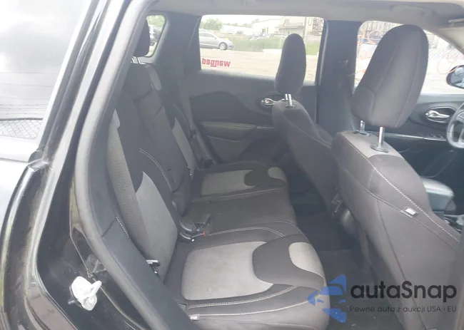 1C4PJMAB9GW323280: 42366989