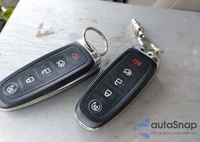 1FMCU9GD1KUB06835: 42366994