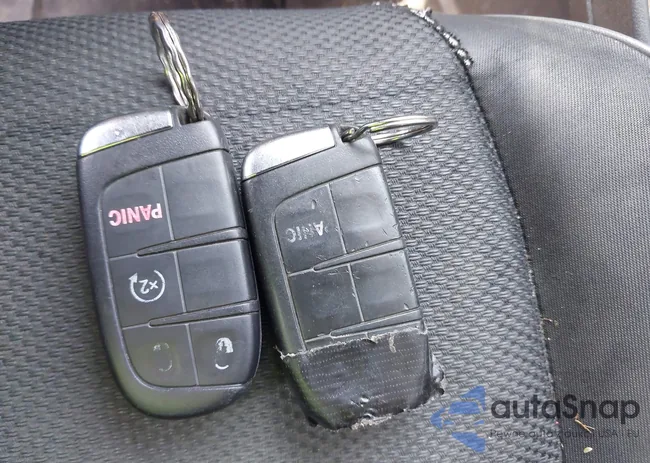 ZFBCFYBT0GP366806: 42368289