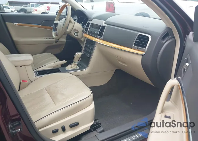 3LNHL2GC9BR768712: 42368391