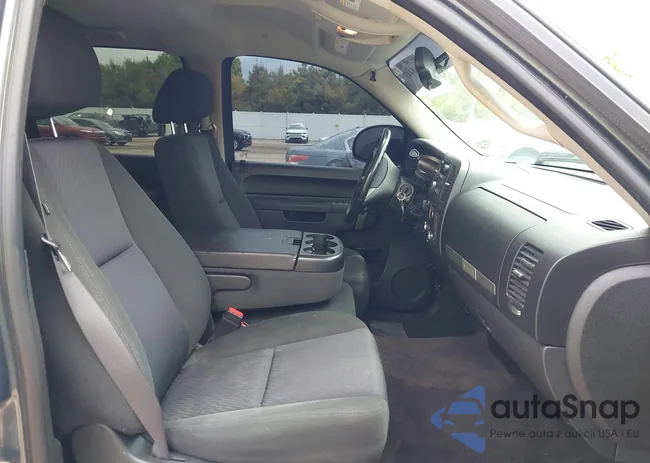 3GCPKSE30BG227288: 42368443