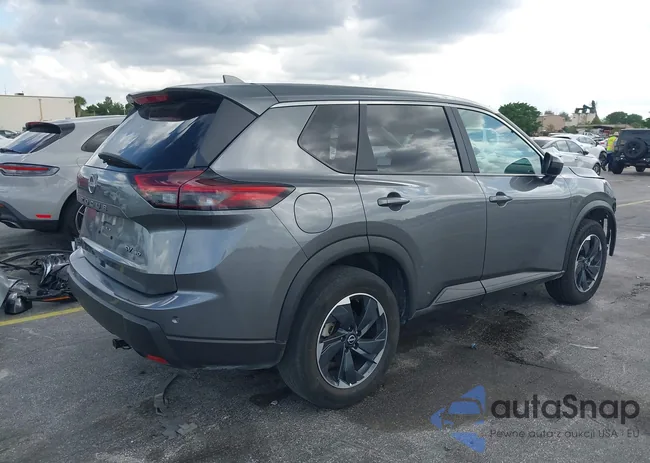 5N1BT3BB0RC699105: 42368556