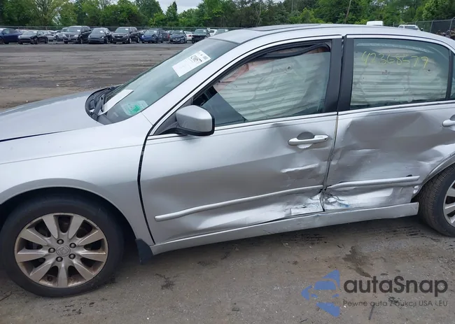 1HGCM66836A035878: 42368577