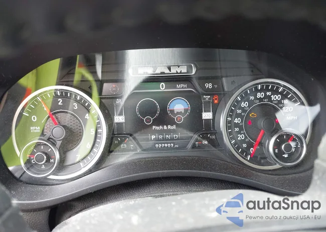 3C6UR5MJ0NG383441: 42368641