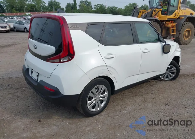 KNDJ23AU9L7005243: 42367720