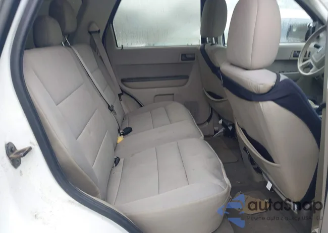 1FMCU5K33BKA50416: 42367724