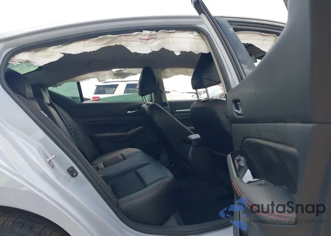 1N4BL4CV6SN337721: 42367805