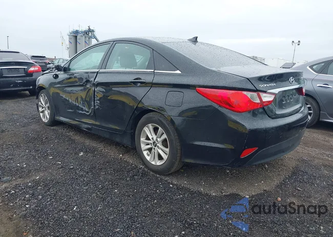 5NPEB4ACXEH880831: 42367815