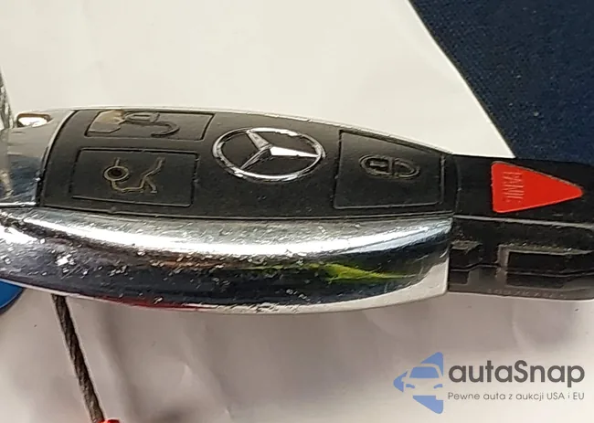 WDDSJ4GB3JN591049: 42367898