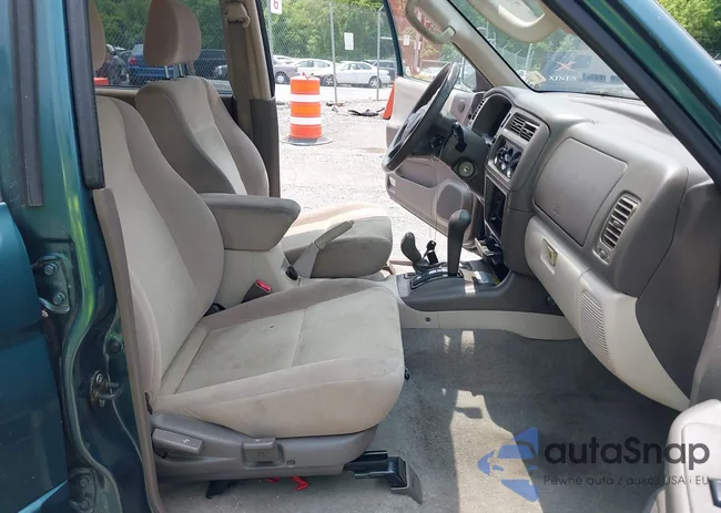 JA4MT31R34J007557: 42368032