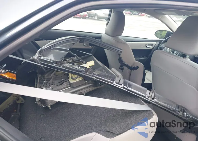 2T1BURHE3HC756067: 42369260