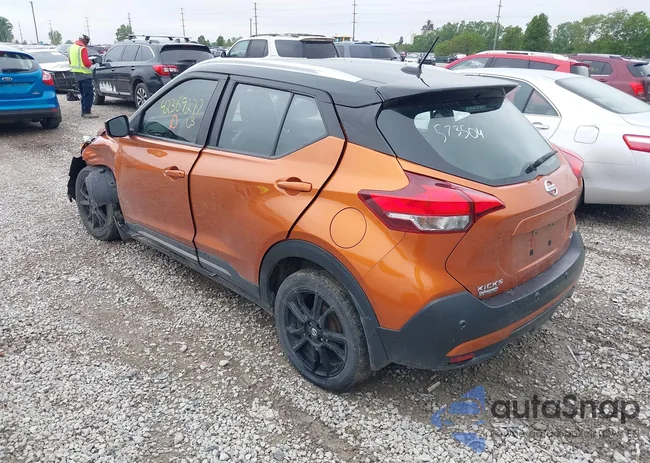 3N1CP5DV0LL573504: 42369277