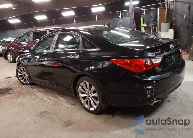 5NPEC4ACXBH213136: 42369279