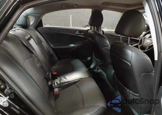 5NPEC4ACXBH213136: 42369279