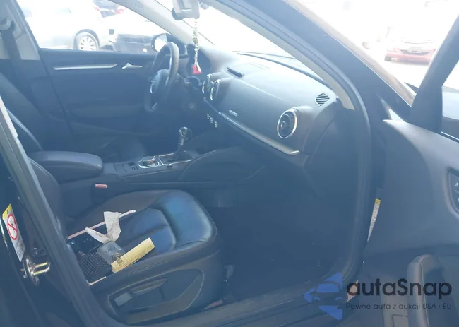 WAUBFGFF9F1006424: 42369309