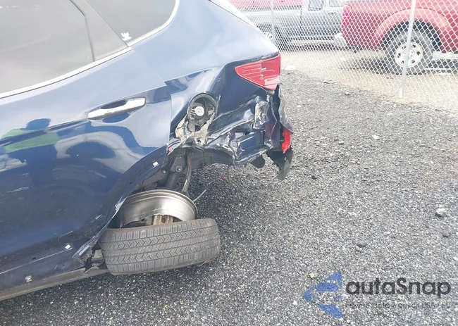 5XYZU3LB7HG418300: 42369329