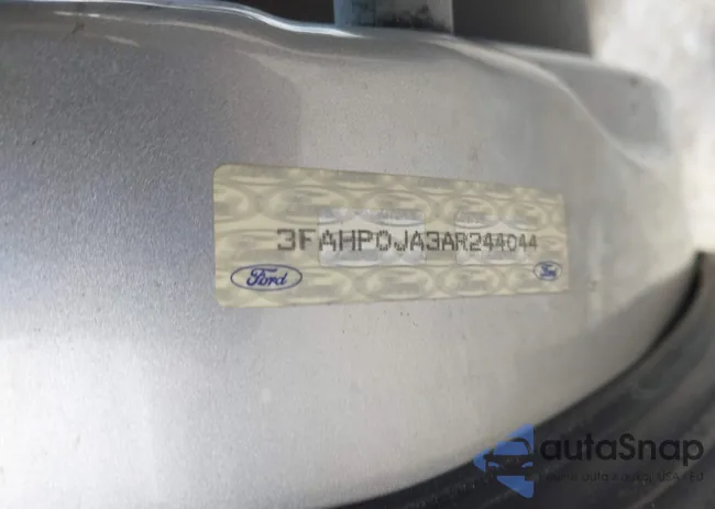 3FAHP0JA3AR244044: 42369359