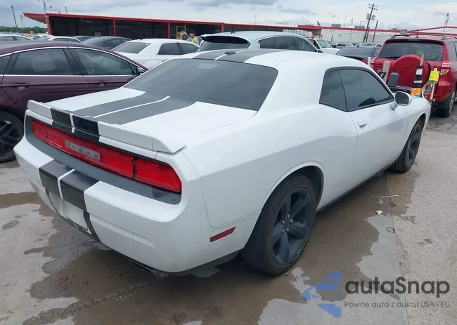 2C3CDYAG8EH274369: 42369566