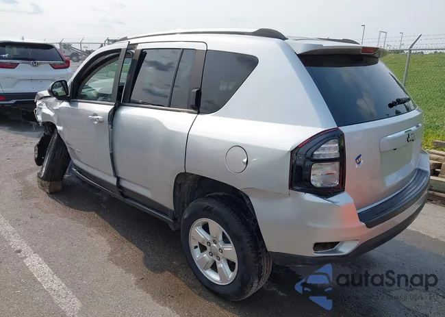 1C4NJCBAXED523634: 42369567