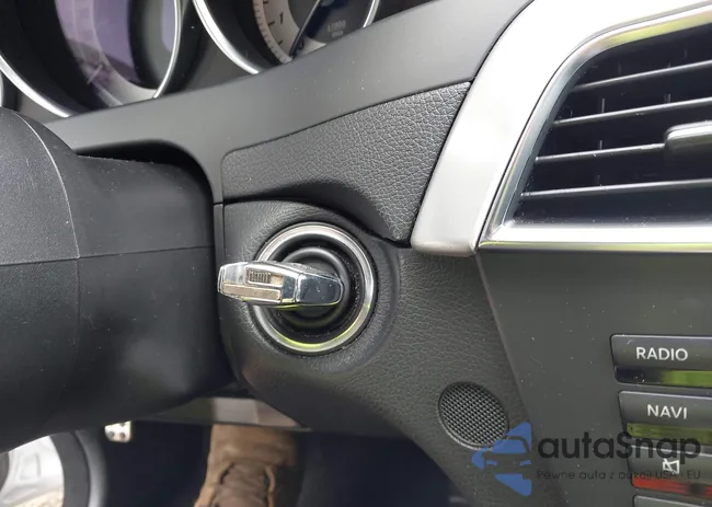 WDDGF4HBXEG232877: 42369599