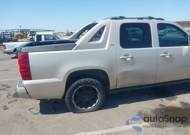 3GNFK12Y77G211464: 42369615