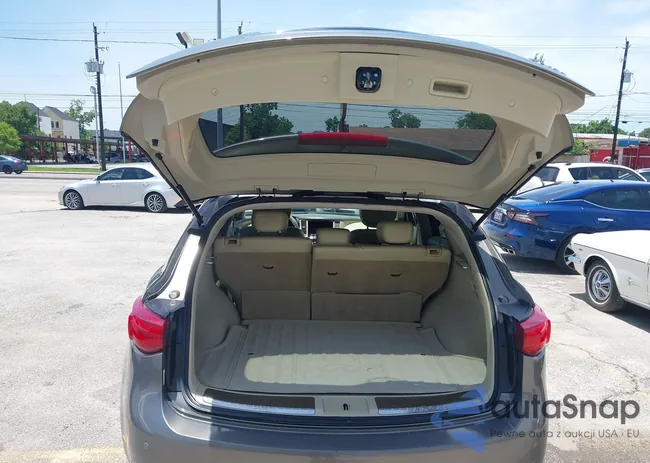 JNRAS18UX9M101693: 42369617