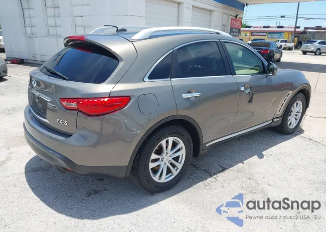 JNRAS18UX9M101693: 42369617