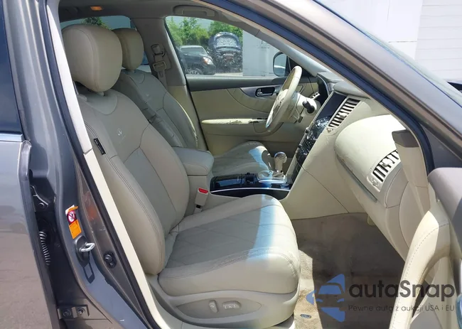 JNRAS18UX9M101693: 42369617