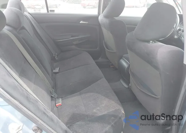 1HGCP2F31CA029089: 42368725