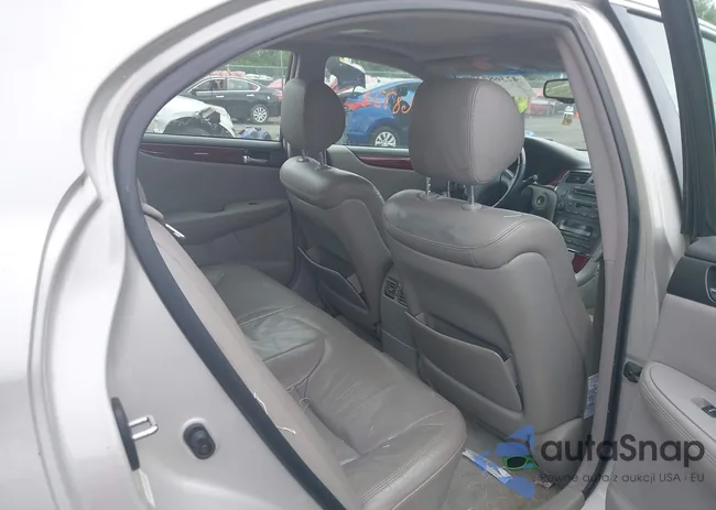 JTHBF30GX35041005: 42368728