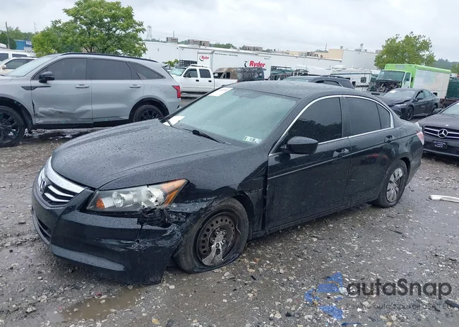 1HGCP2R34CA237144: 42368745