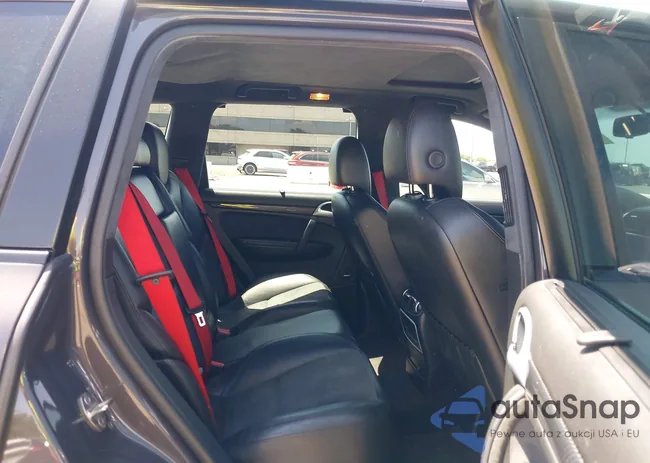 WP1AD2AP6ALA61576: 42368866