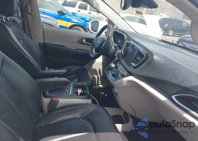 2C4RC1EG9HR835901: 42368877