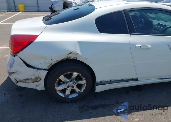 1N4AL24E48C105962: 42368890