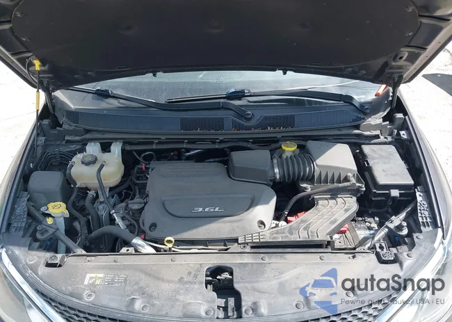 2C4RC1BG9HR667777: 42368960