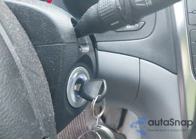 19UUA66295A079570: 42370103