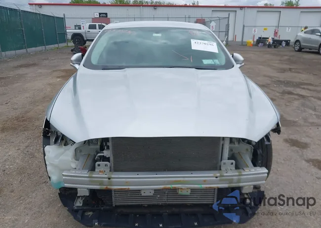 3FA6P0T99GR352767: 42370296