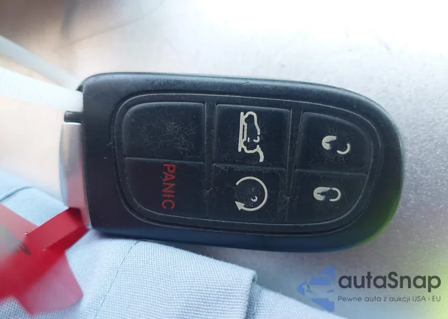 1C4PJMCS6FW523464: 42370308