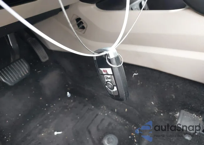 3FA6P0LU5JR208922: 42370377