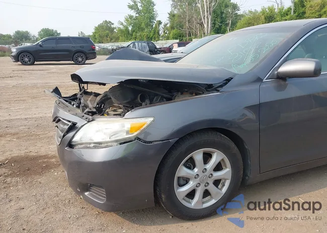 4T1BF3EK4BU728107: 42370546