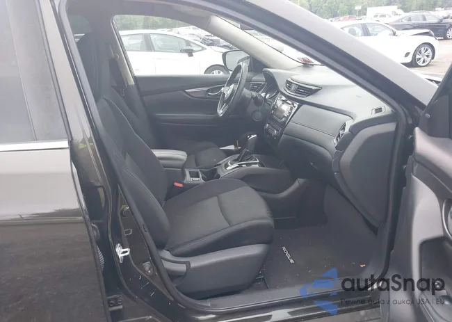 KNMAT2MV1HP586899: 42369753