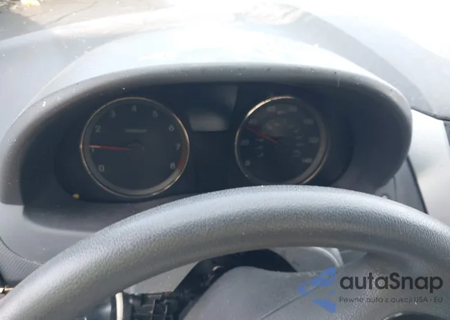 KMHCT4AE1GU104680: 42369768