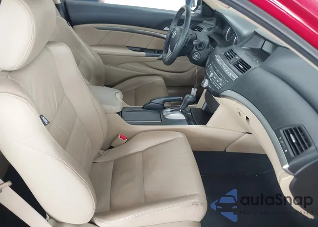 1HGCS2B81BA004403: 42369955