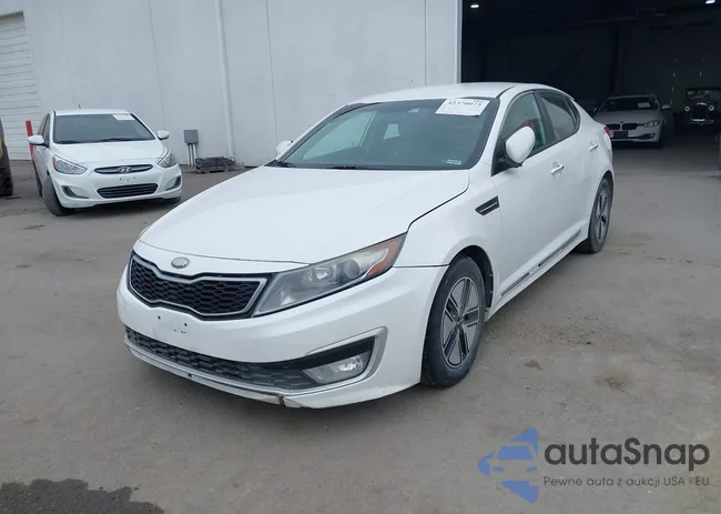 KNAGM4AD5C5028229: 42370075