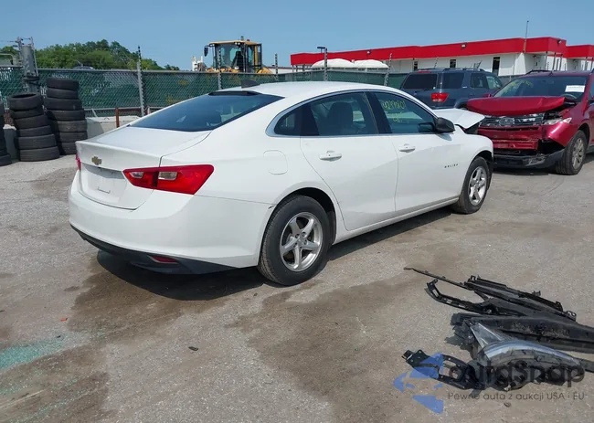 1G1ZB5ST4JF260429: 42370101