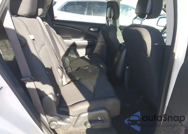 3C4PDCAB2JT444201: 42371245