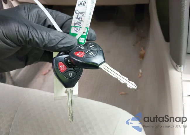 4T4BE46K09R082670: 42371274