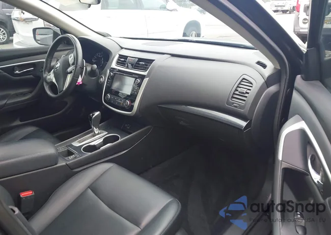 1N4AL3AP5JC178162: 42371337