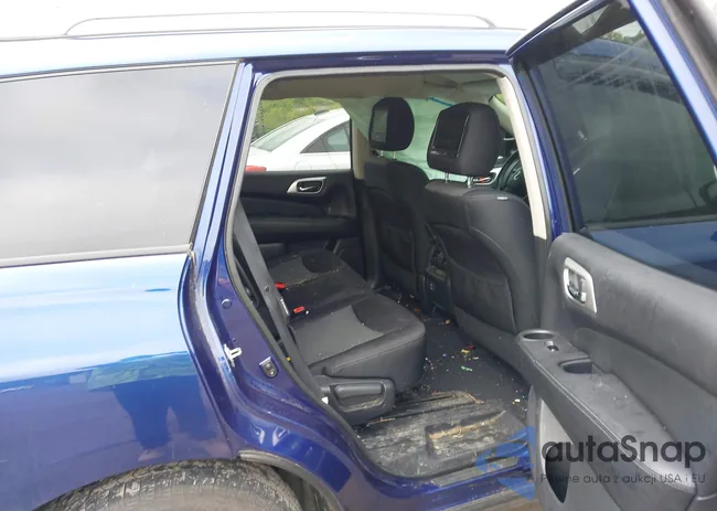 5N1DR2MM1JC621095: 42371403