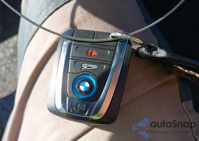 WBY1Z8C35HV890197: 42371484